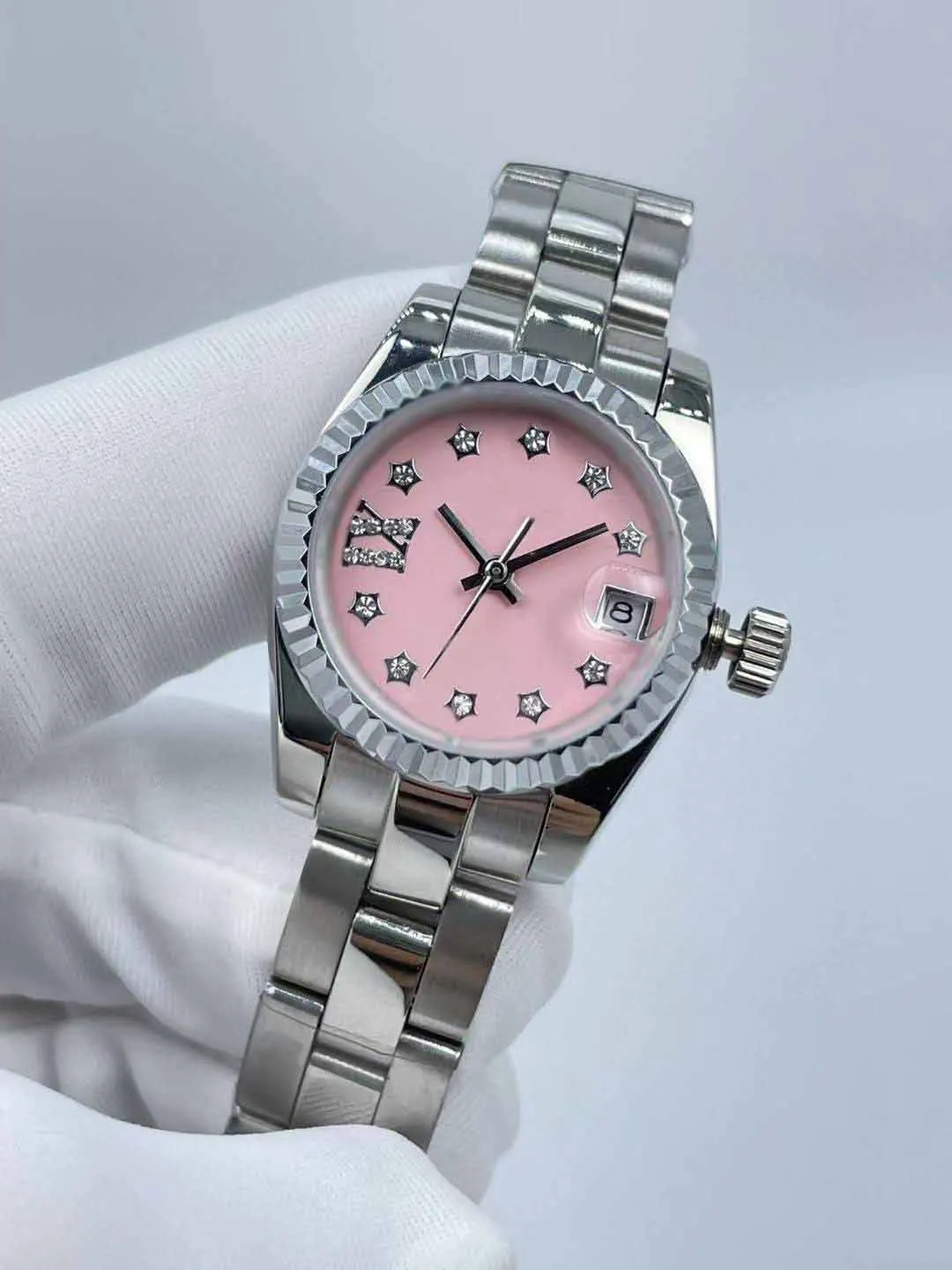 Luxury Watches for Women - 28mm Dial, Precision Steel Strap, Elegant