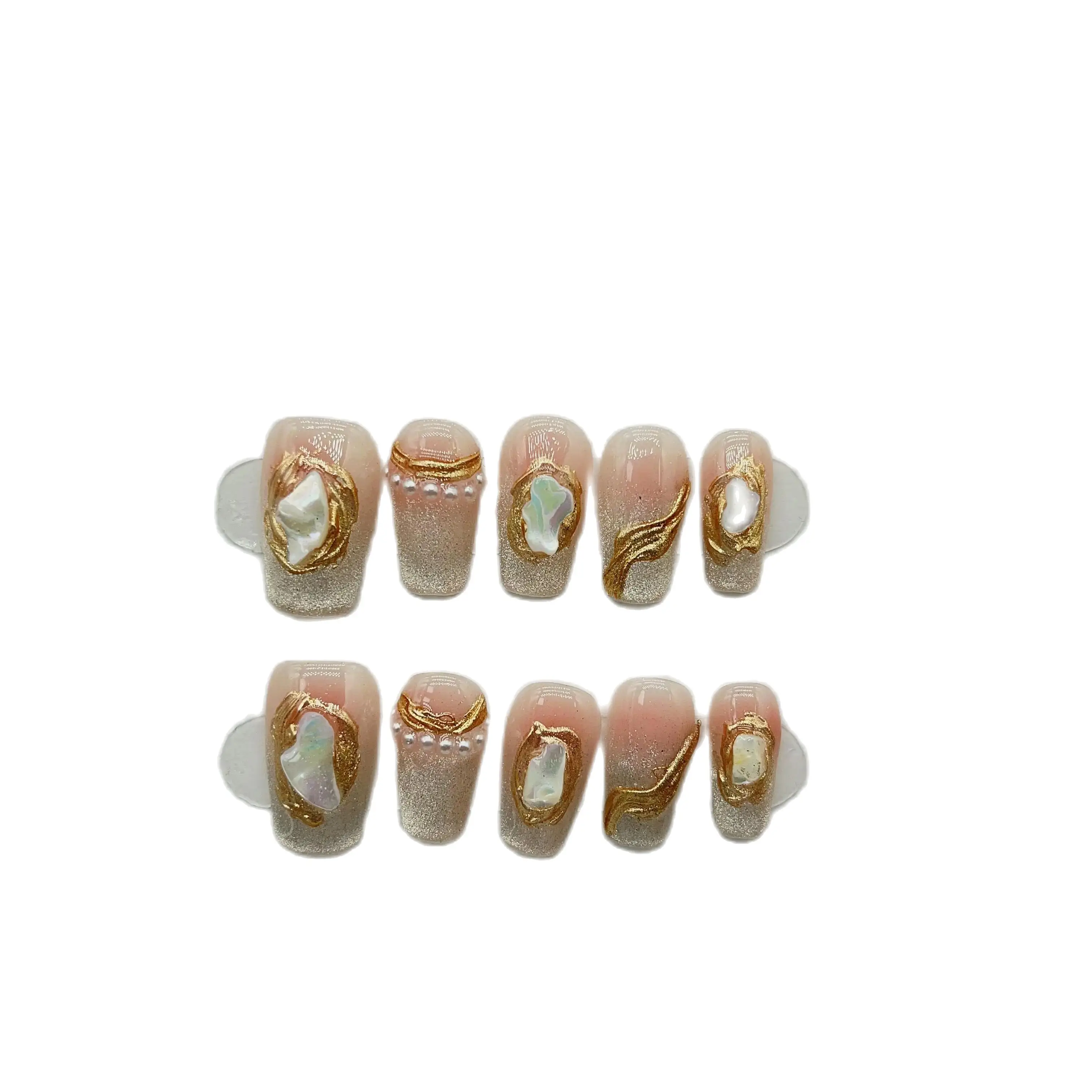 Cat Eye Nude Shell Champagne Goud Handgemaakte Pers Op Nagels, Hoogwaardige Afneembare En Herbruikbare Met Ins Stijl. Nr. C204