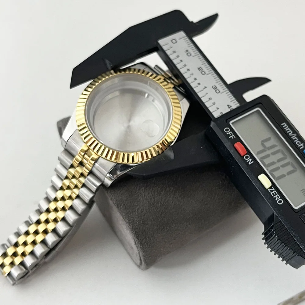 

The new 40mm men's mechanical all-gold semi-gold case fits the NH35 movement Fashion waterproof Silver Jubilee strap replacement