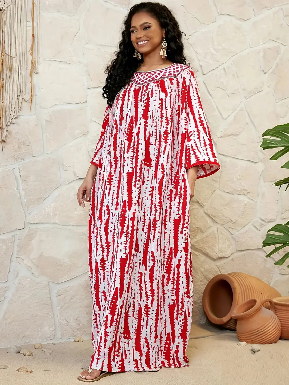Vente chaude Design brodé col rond coton femmes longue ample Abaya Boho Maxi robe décontracté robe de mode robes africaines