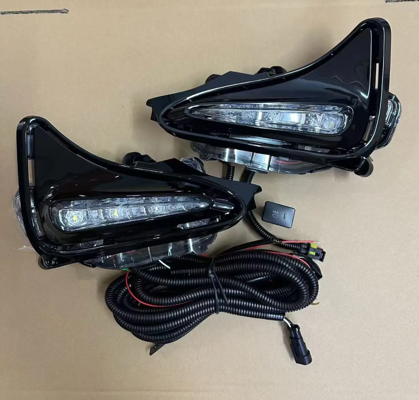 For Toyota Corolla US Edition 2017 2018 Car LED Daytime Running Front Bumper Fog Light Assembly DRL Driving Light Daylights detail image 4