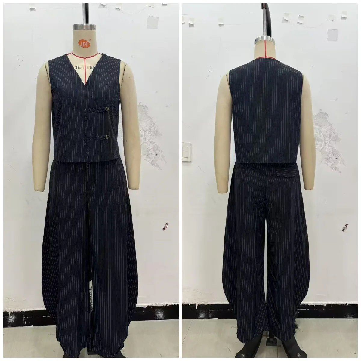 BSAY chaleco pantalones de pierna ancha 2025 otoño nuevo conjunto de dos piezas chaleco con botones a rayas simple o versión de globo pantalones casuales a rayas