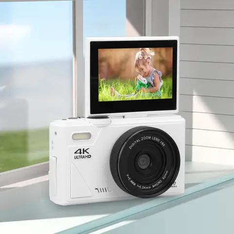 4K Retro Digital Camera 64MP UHD 18X Zoom Autofocus 3 Inch Flip Screen Video Pause Function for Travel Vlogging Photography