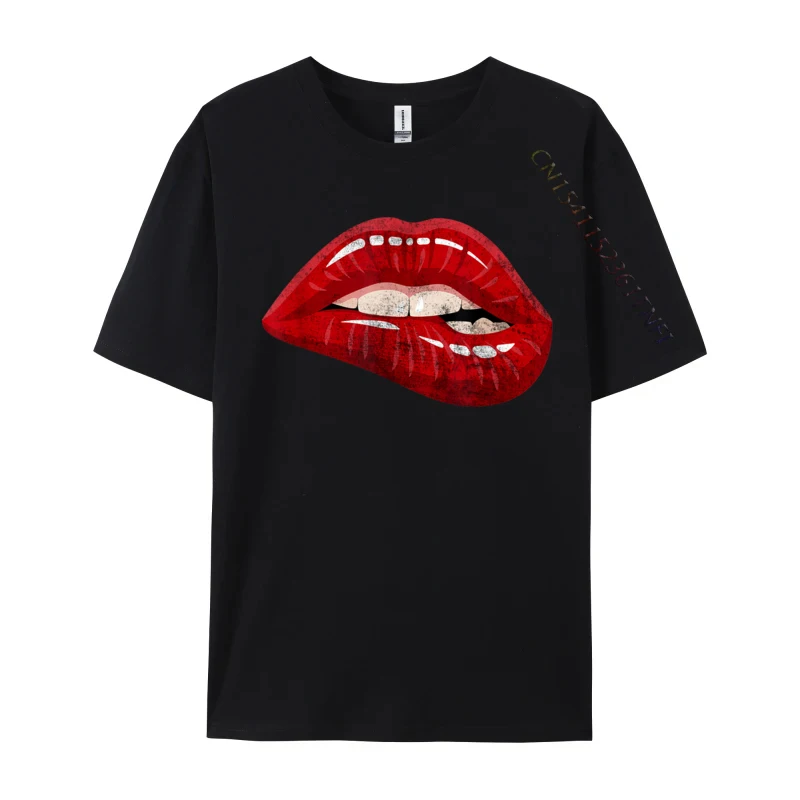 

Men Is Women Is Illustration Red Biting Lips Luxury Designer T-Shirts Hip Hop Sweatshirts Loose Cotton O-Neck Mens