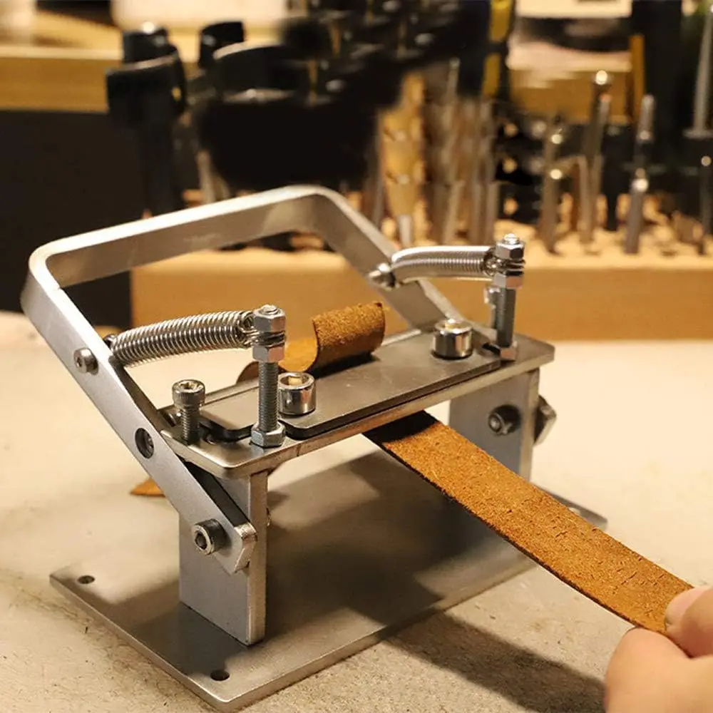 

Adjustable Leather Skiving Machine Paring Peeling Machine, 304 Stainless Steel DIY Leather Working Tool for Thinning