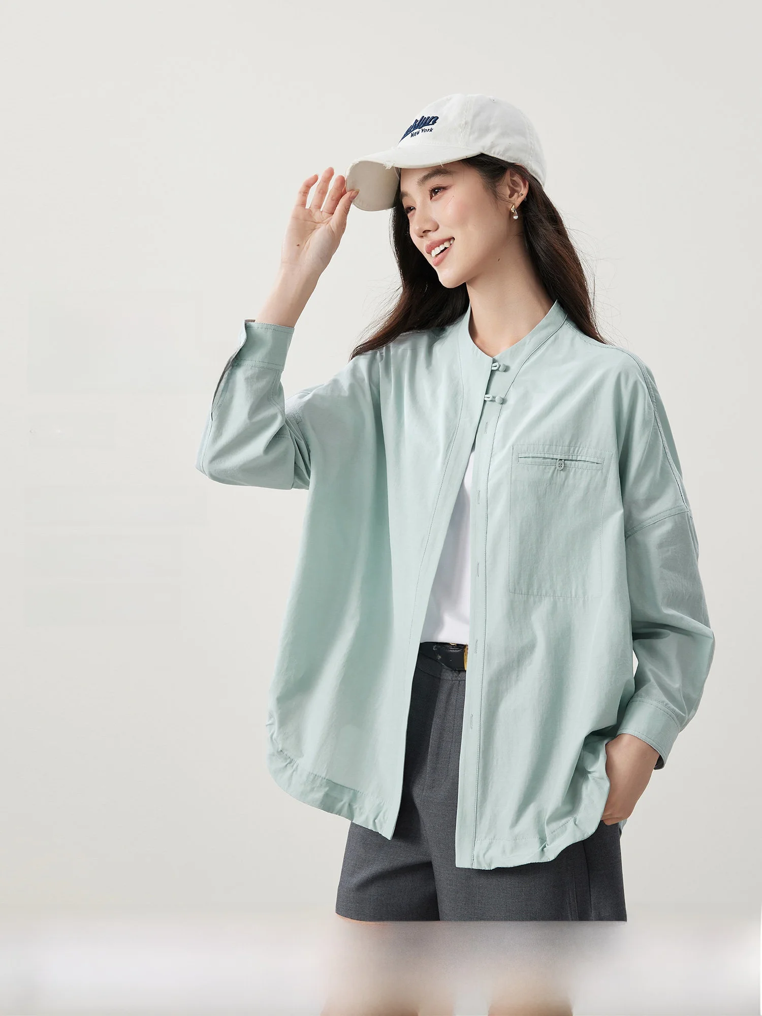 

Free Spirit Cotton Blend irt Jaet Women's Oversized Spring 2026 Lightweight Breathable Long Sve Button up Top