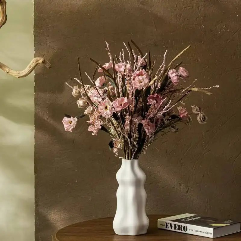 Modern Minimalist Style Ceramic Vase Pure Handmade Creative Craft Living Room Desktop Sample Room Decoration