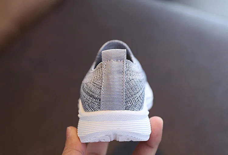 Kinder-Laufschuhe für Jungen und Mädchen, Lässige Atmungsaktive Rutschfeste Mesh-Walkingschuhe mit Weicher Sohle für Kleinkinder – Detail 17