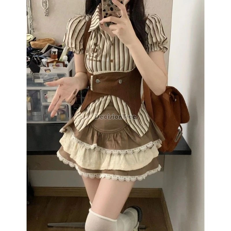 3ピースレトロファッショナブルなレトロスタイルのスカートセット,気質,制服,ストライプシャツ,タイト,パッチワークベスト,2022