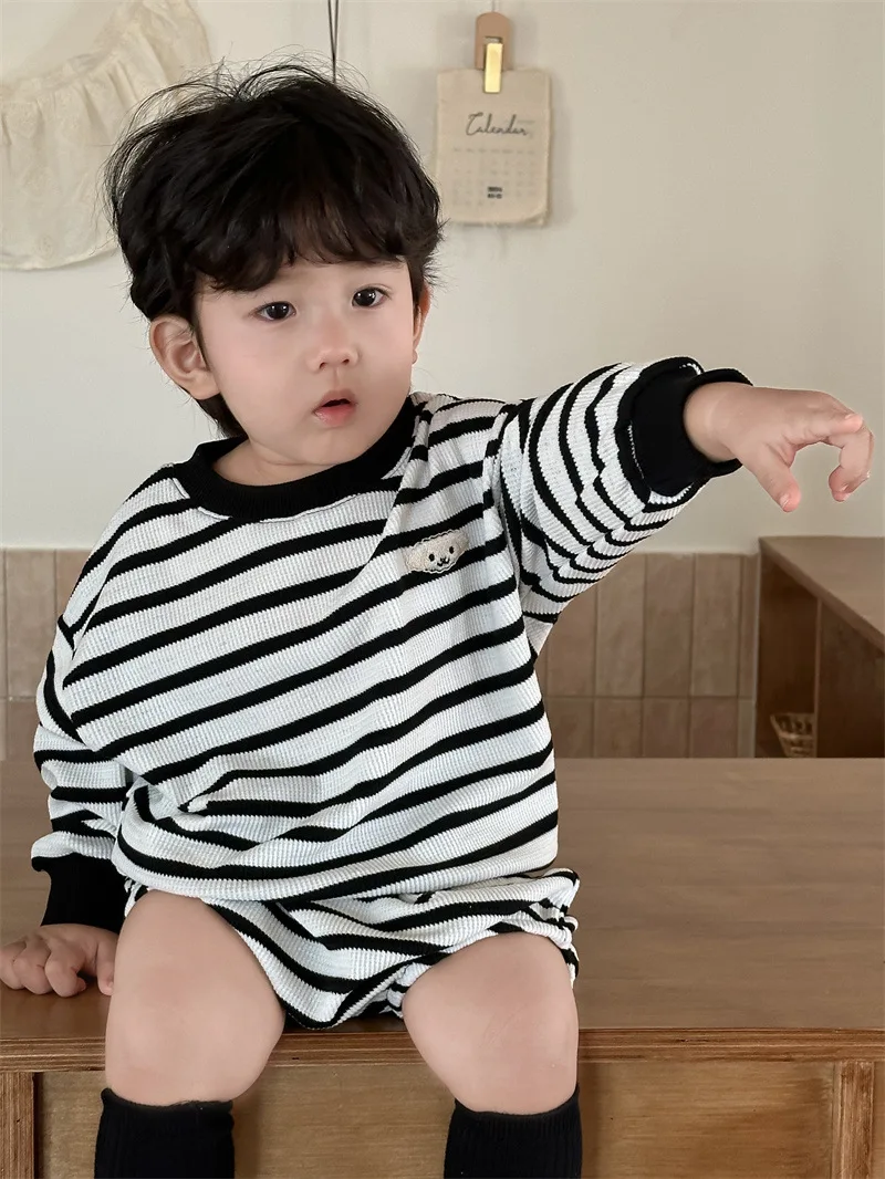 

2024 Autumn New Baby Boy Long Sleeve Clothes Set Infant Striped Sweatshirt + Shorts 2pcs Suit Toddler Casual Pp Pants Outfits