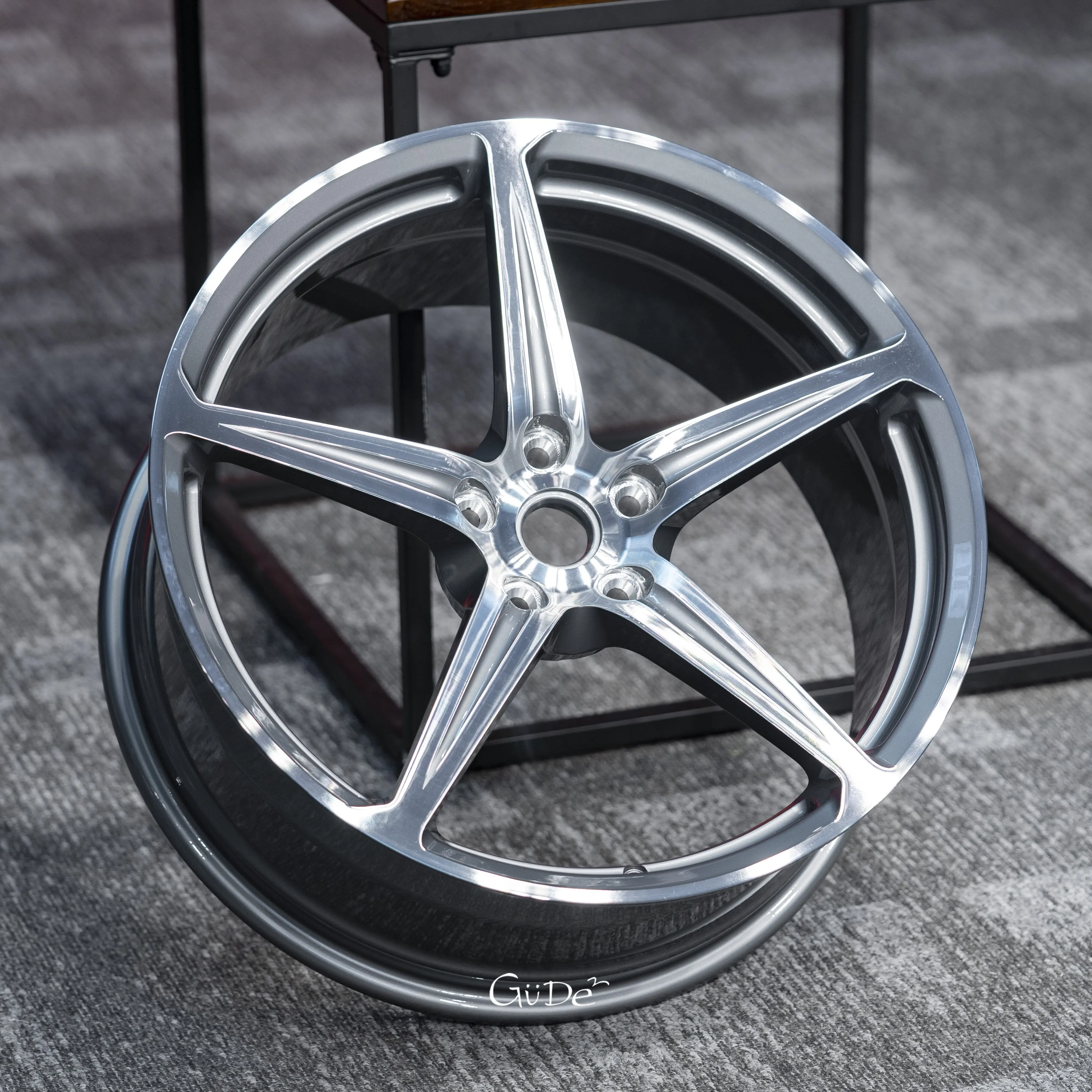 Customized Premium Wheels for All Vehicles Car Motorcycle Include BMW Ferrari Porsche Passenger Car Forged Wheels