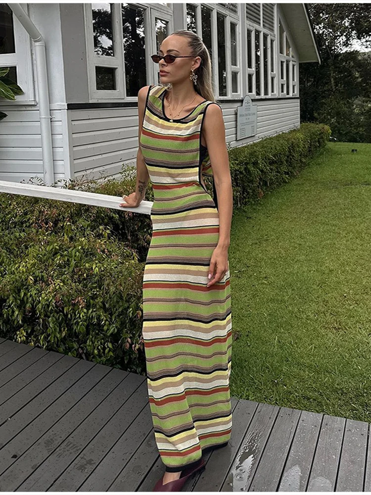 

Стильное летнее макси-платье для отпуска с разноцветными полосками, без рукавов, с открытой спиной, эффектное и шикарное, для пляжа