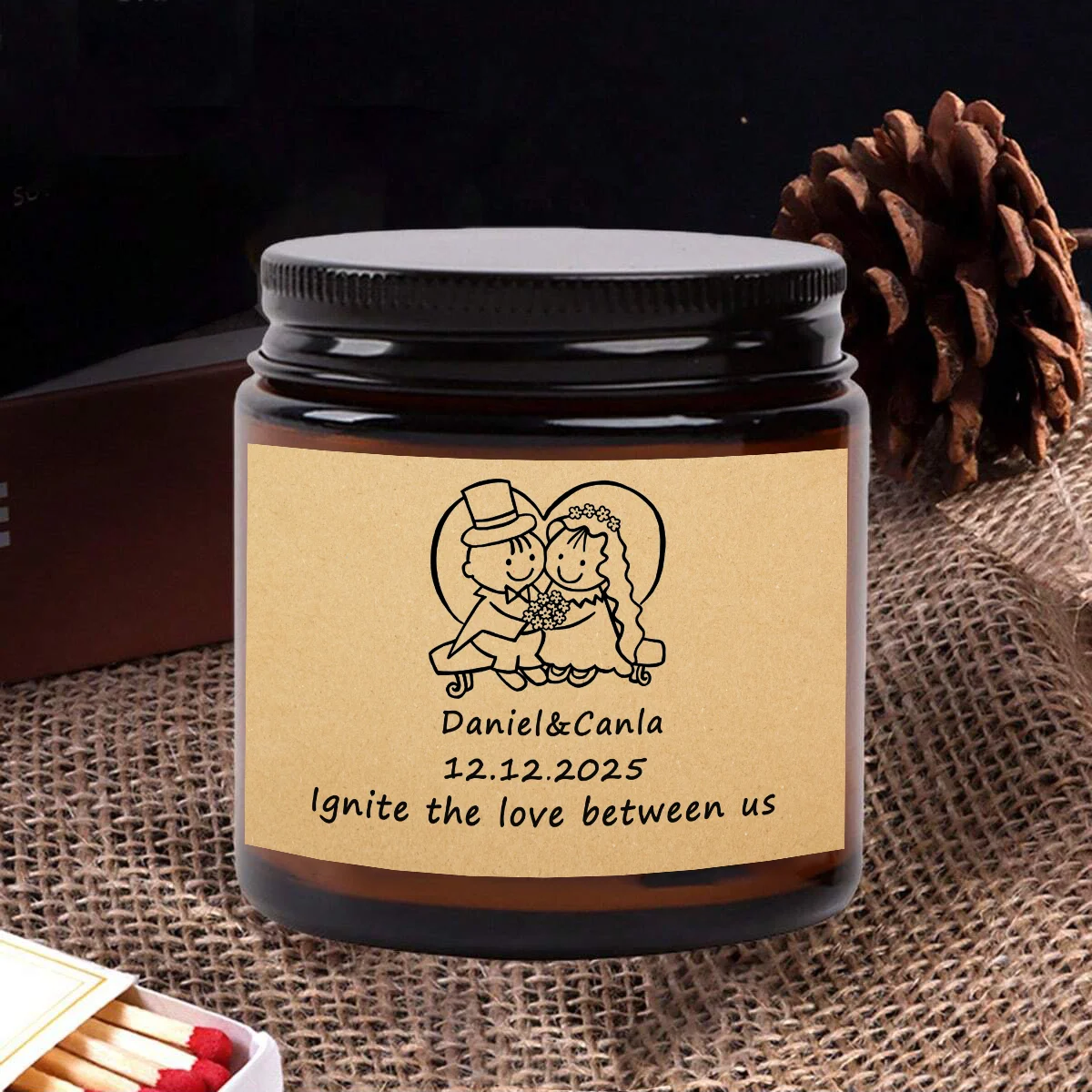 3.5-ounce / 70g Custom wedding souvenir Personalized scented candles - an excellent gift for birthday parties and weddings
