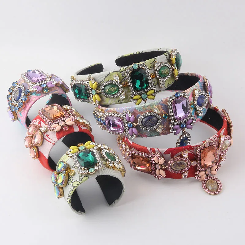 

New Fashion Luxury Baroque Colorful Fabric Inlaid with Diamonds Gemstone Pendant Headband Bracelet Set Accessories