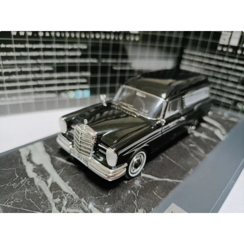 Matrix Resin 1:43 benz's Hearse Coffin W111 220SE Pollmann 1966 Car Model Classics Adult Souvenir Gift Static Display