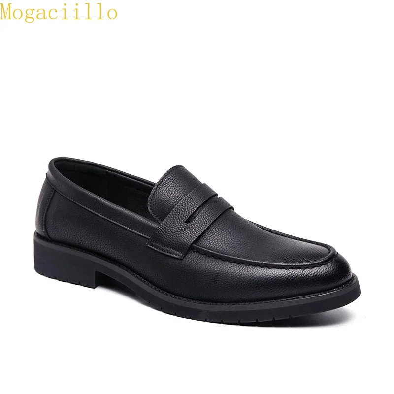 Hot Selling Men's Dark Black Loafers Four Seasons Style Elegant Anti Slip Business Dress Shoes Soft Soled Commuting Casual Shoes