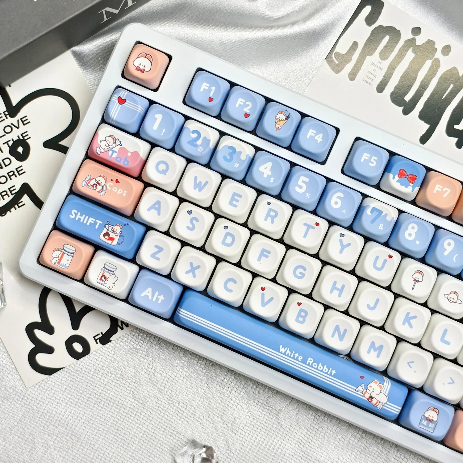 

KBDiy 139 Keys/Set KOA Profile PBT Cute White Rabbit Keycap for Mechanical Keyboard Five Sides Sublimation DIY Custom Key Caps