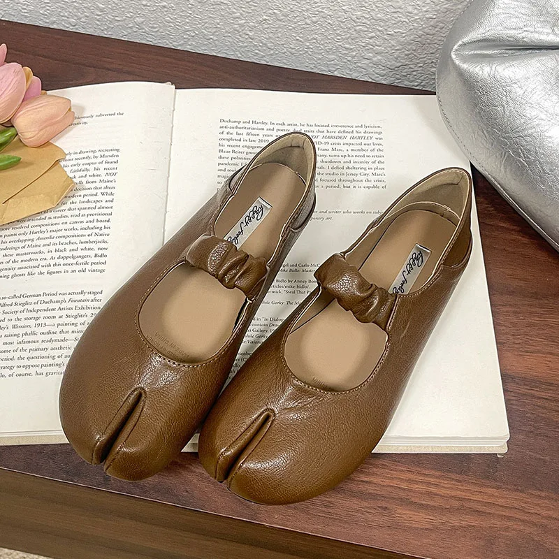 2026-spring-new-brand-women-flat-shoes-fashion-split-toe-slip-on-ballet-flat-shoe-soft-flat-heel-ladies-casual-single-shoes-new