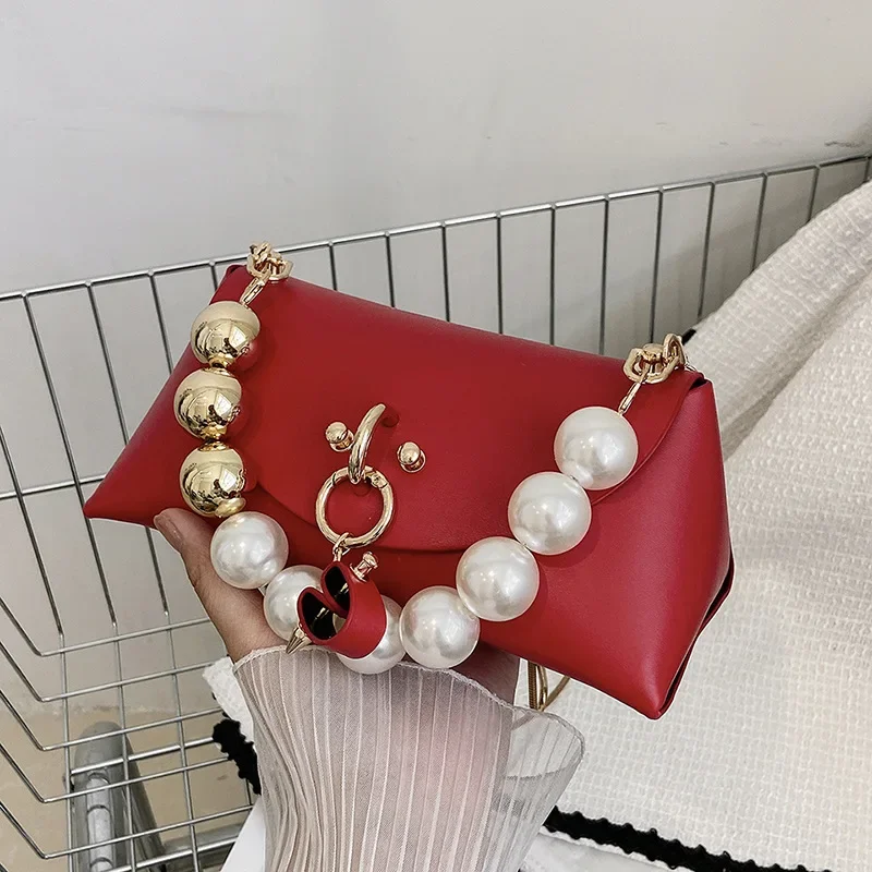 

Women's Fashionable Solid Color Small Shoulder Bag Versatile Pearl Hand-held Square Bag for Stylish Accessories