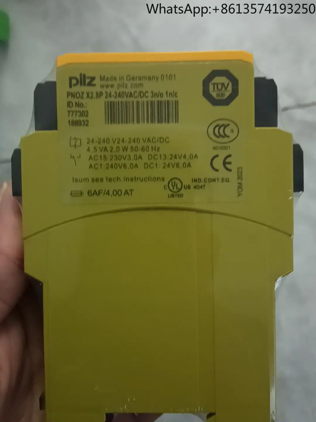 PiLZ PNOZ X2.8P 777302 Safety Relay