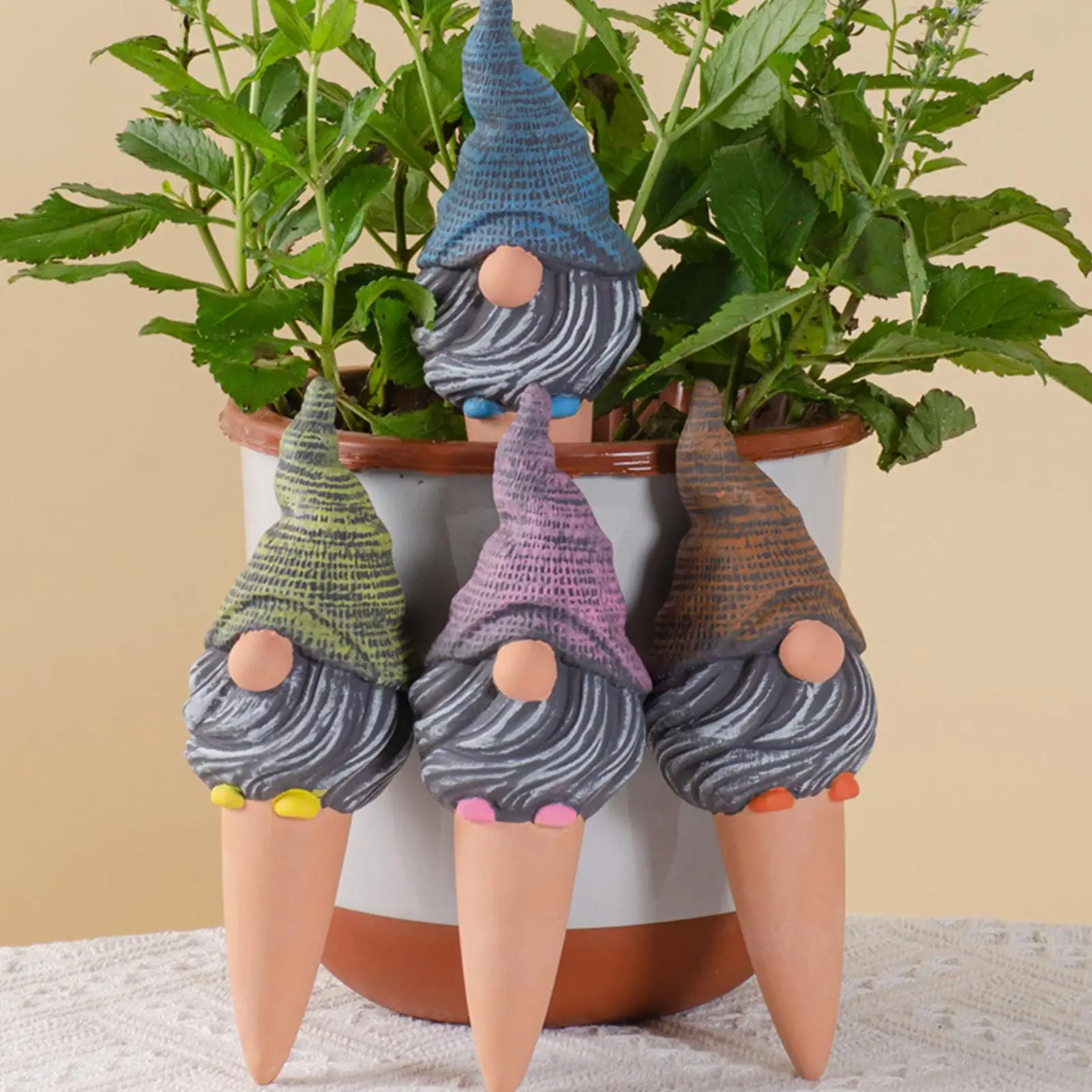 Automatic Potted Plant Watering SystemCute Gnome Shape Irrigation Spikes Efficient Self Watering Planter Insert Plant Waterer