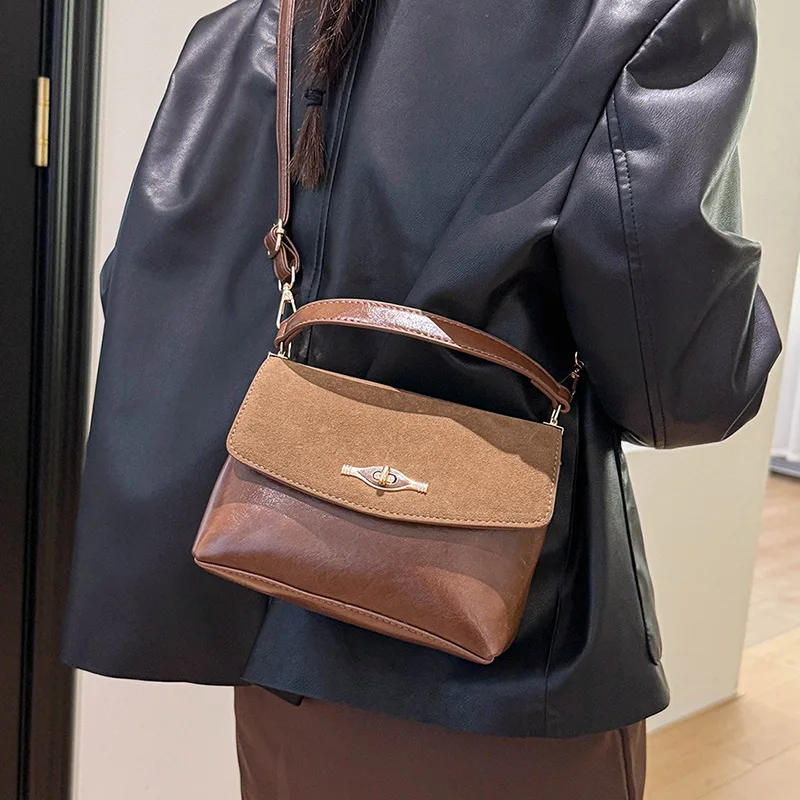 حقيبة كروس نسائية كلاسيكية لعام 2025 A/W، محفظة كتف كلاسيكية متعددة الاتجاهات من الجلد الناعم، حقيبة ذات سعة كبيرة للعمل #3