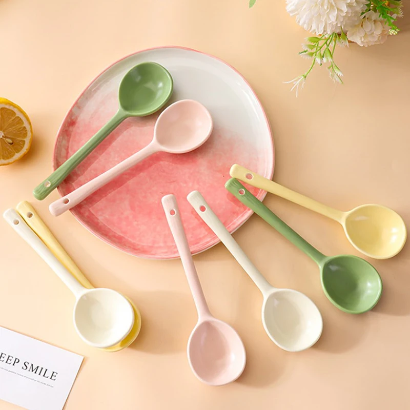 Cuchara de cerámica de mango largo para el hogar, vajilla de cocina, decoración de estilo crema