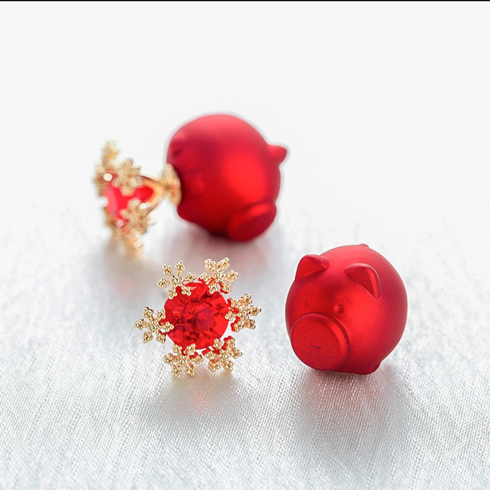 

One Pair Cute Pig and Snowflake Earrings Alloy Jewelry for Women Girls Chic Lightweight Comfortable Daily Wear Beautiful Women