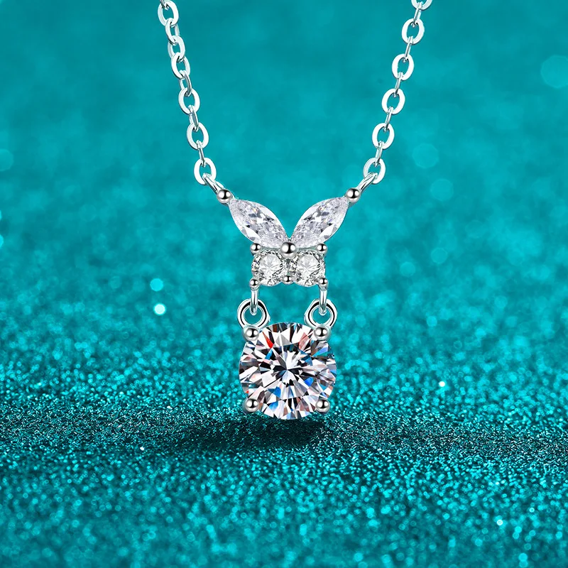 Platinum Pt950 Moissanite Necklace for Women Butterfly Pendant Exquisite Sweet and Cute Versatile for Daily Fine Jewelry Gift