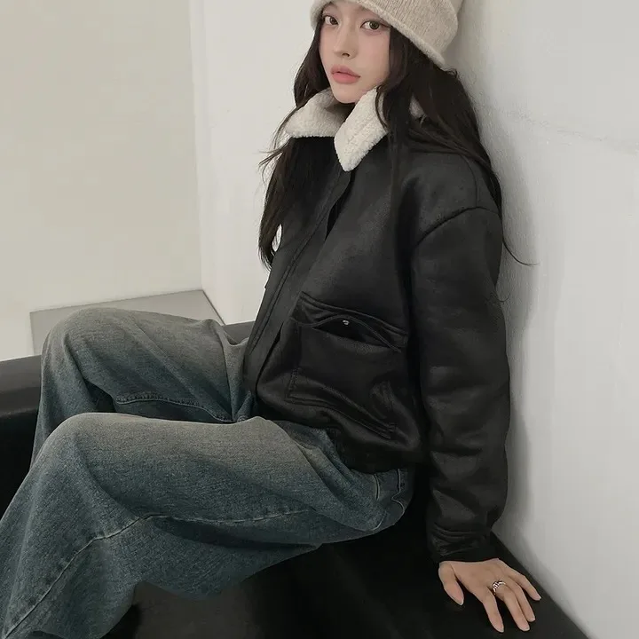 เสื้อแจ็คเก็ตหนังแกะแท้สำหรับผู้หญิง รุ่น East Gate สำหรับฤดูใบไม้ร่วงและฤดูหนาว ขนแกะและหนังแท้ อุ่นสบาย สไตล์นักขี่มอเตอร์ไซค์