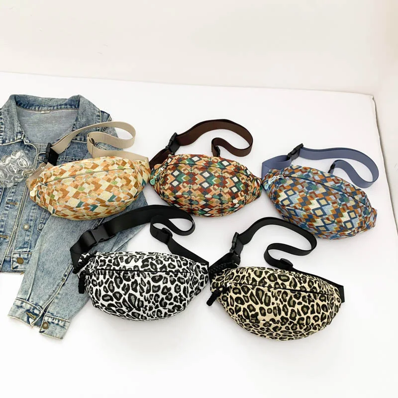 Riñonera de lona con estampado de leopardo para mujer, bolso de pecho a la moda, bolsos de hombro tipo bandolera, bolso con cinturón de alta calidad
