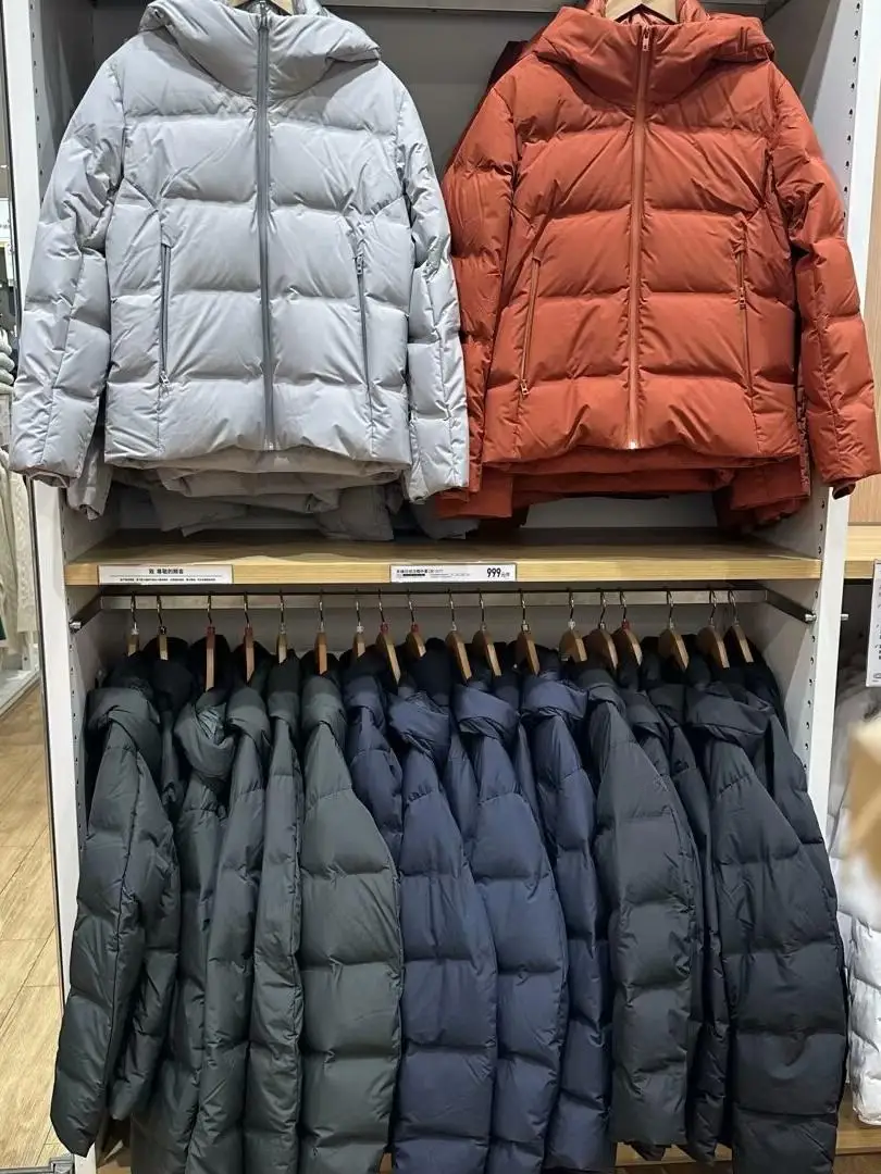 

Thiened down Jaet for Men with Hood Lightweight Windproof Warm Winter New Sle Casual Faion Zipper Closure Color