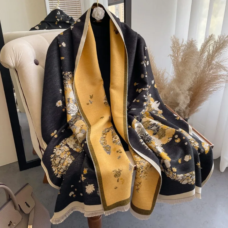 Women Retro Horse Floral Print Double Sided Large Shawl Winter Fringed Neck Wrap For Office And Daily Use
