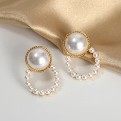 Trendy New Pearl Stud Earrings for Women Hollow Round Imitation Pearl Elegant Wedding Ear Jewelry 2024 boucle oreille femme