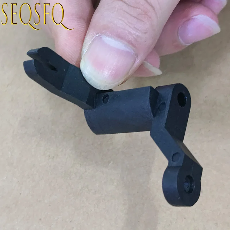 

66T-41252 Рычаг, дроссель 1 для подвесного мотора Yamaha 40HP 66T-41252-00 66T-41252 66T-41252-00-00 66T41252 Детали лодочного двигателя