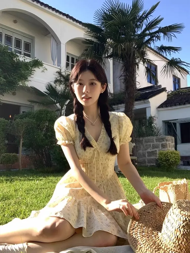 Vestidos de manga corta para mujer, quinceañera azul, primavera, satén, lazo, cintura fruncida, volantes, corte en A, fajas dulces, ajustado, bonito Kawaii