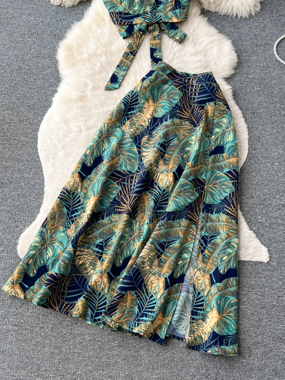 Sexy Beach Two Piece Suit Women Summer Strap Exposed Navel Short Vest+split Long Skirt Vintage Printed Suits