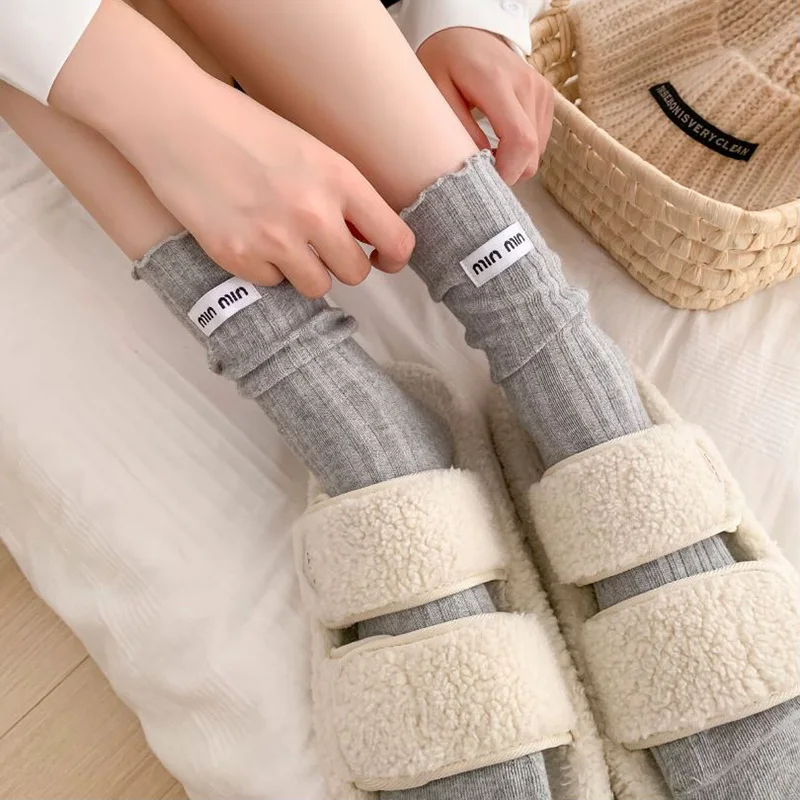 Calcetines Kawaii con volantes para mujer, etiqueta de tela de algodón, alta calidad, holgados, cálidos, estilo de Ballet Min, calcetín blanco de