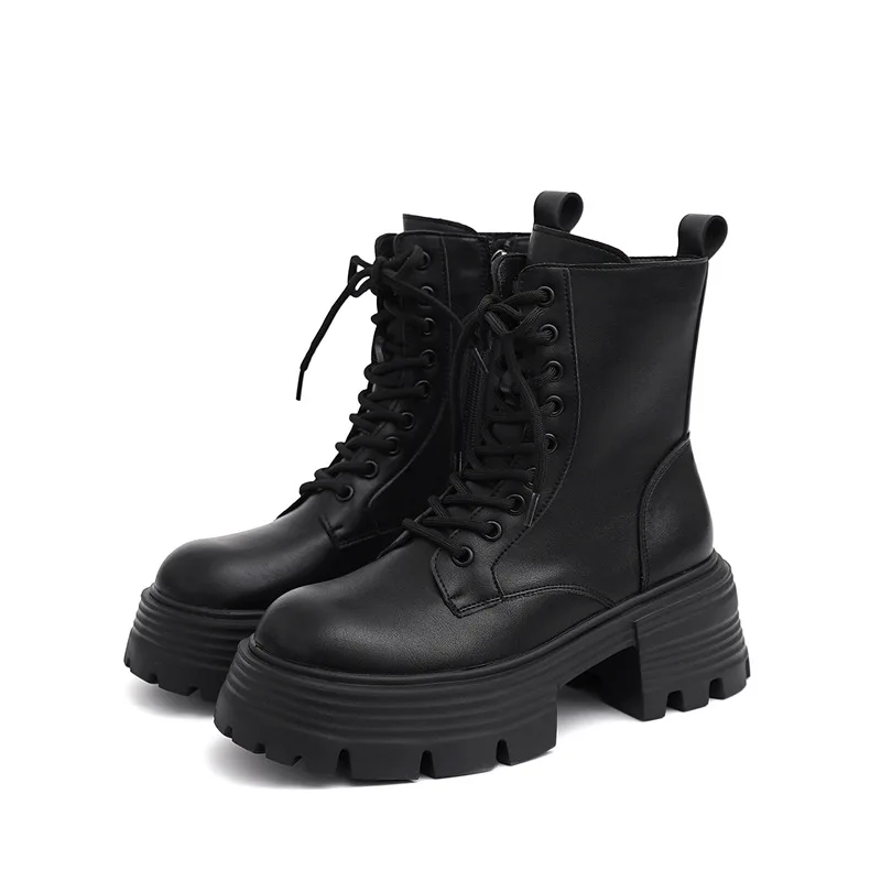 

Women's 2024 New Spring and Autumn Summer Explosive Locomotive Platform Short Heightening British Wind Mid-tube Boots