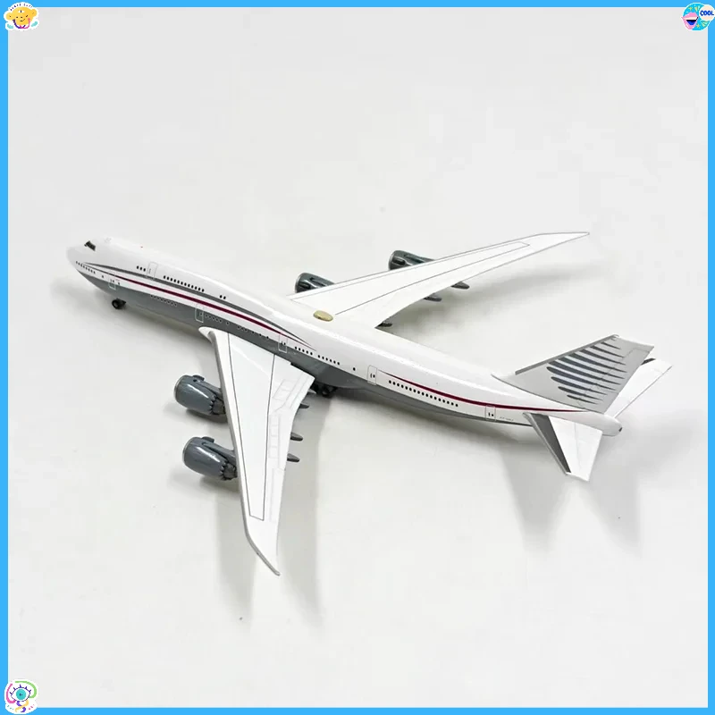 

Модель самолета Herpa Diecast Alloy Boeing 747-8 BBJ 536899 в масштабе 1:500 для коллекции, демонстрации и в подарок