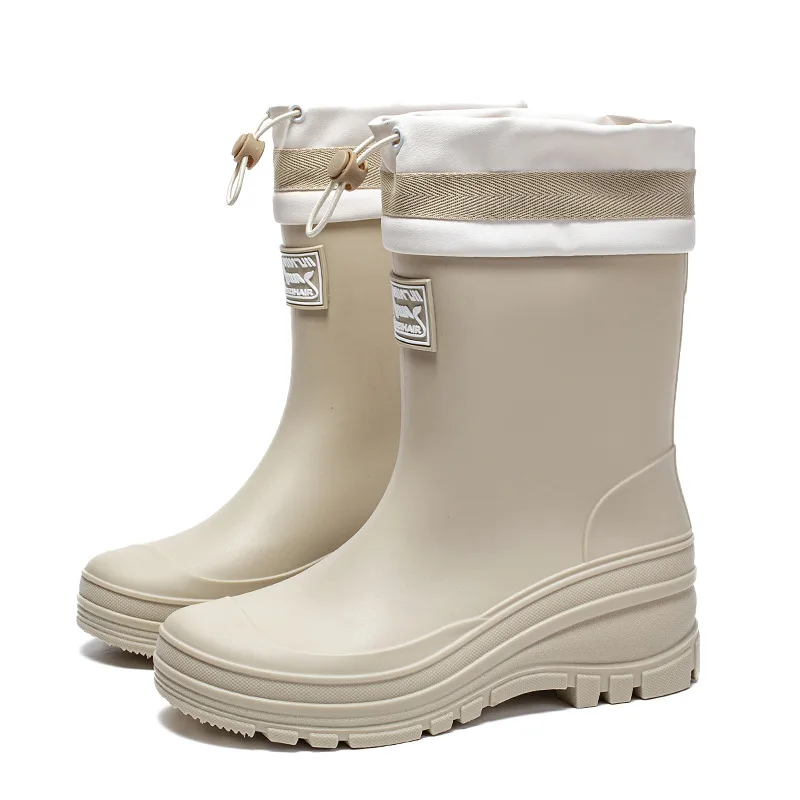 جديد 2025 احذية المطر النسائية المقاومة للماء خفيفة الوزن المطبخ العمل المضادة للانزلاق مريحة المياه Oes PVC Ort أنبوب الربيع أربعة مواسم