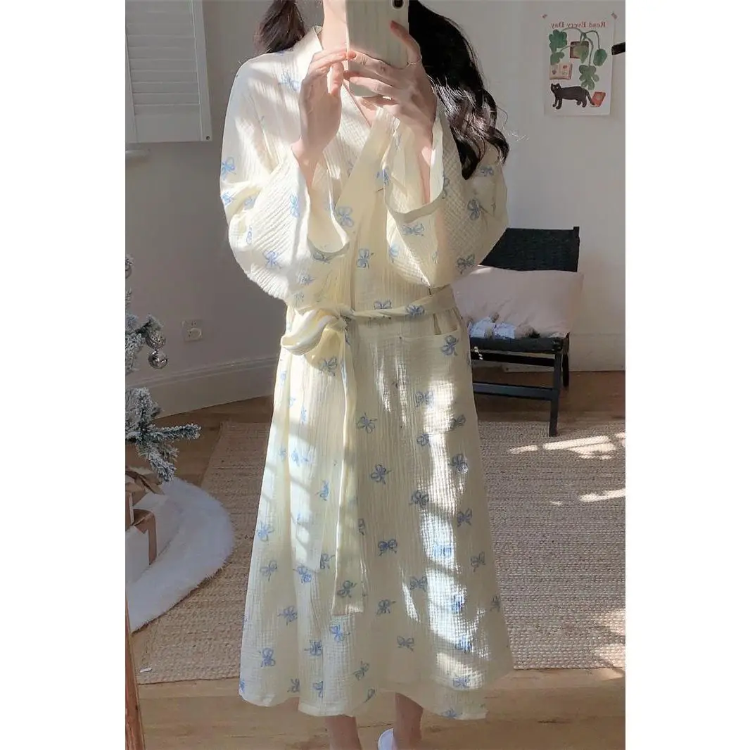 

Japanese Pajamas and Bathrobe Women's Nightgown Spring Autumn New Cute Butterfly Loose Long Sleeve Long Kimono Nightgowns Woman