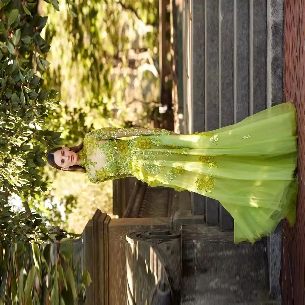 

Gorgrous Prom Gowns Saudi Arabic Illusions Formal Dress Floral 3D Neon Green Maxi Dresses with Sleeves Women's Evening Dresses