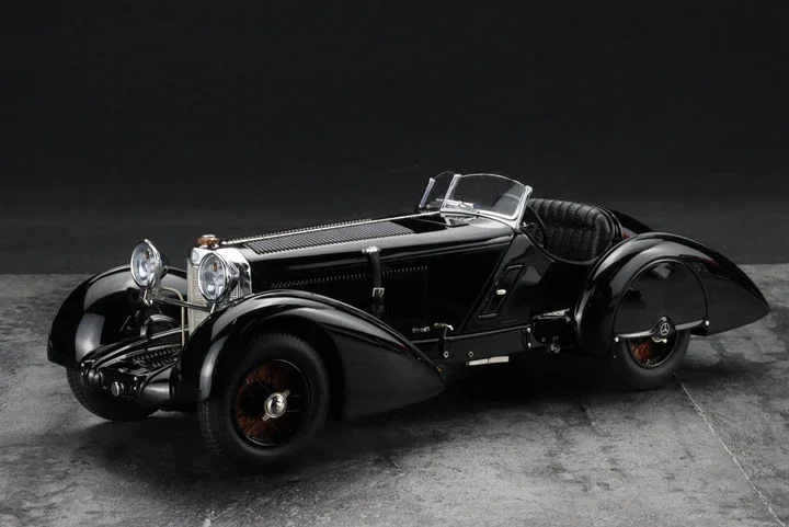 

CMC 1:18 SSK Black Prince 1934 Vintage Car Simulation Limited Edition All Open Alloy Metal Static Car Model Toy Gift