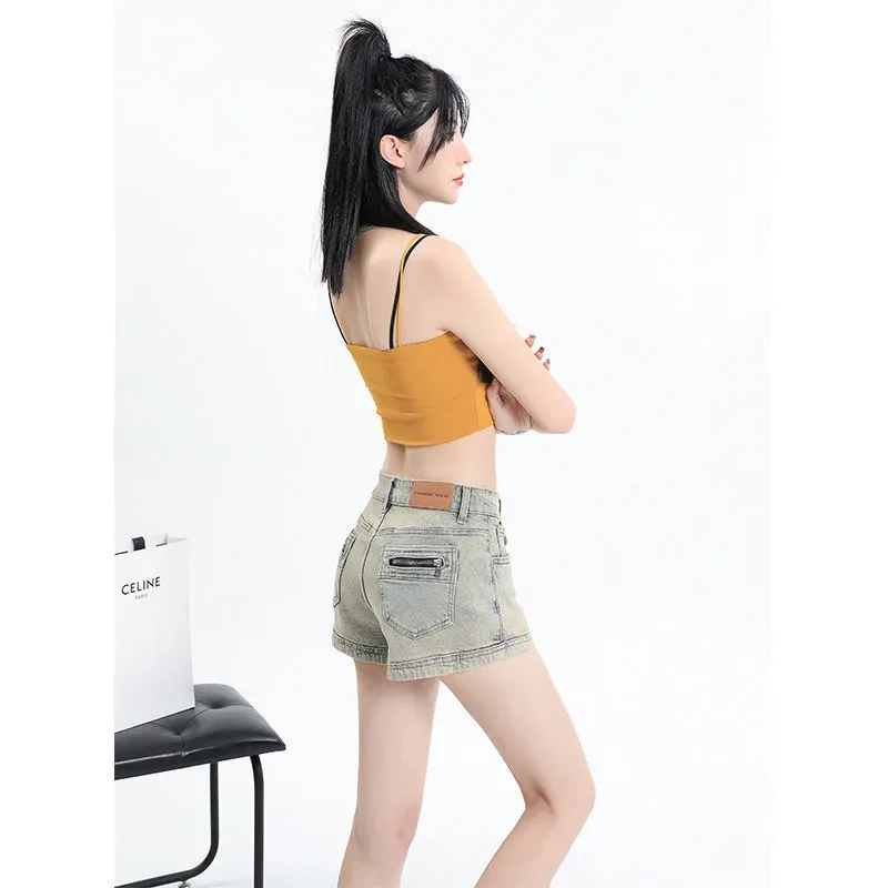 Summer New Fashion Women's American Vintage Slim Washed Light Blue Jeans Shorts Casual Trendy High Waist Skinny Denim Shorts