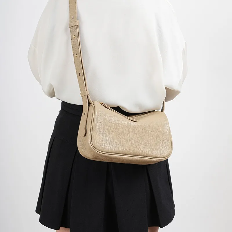 

Ladies Genuine Leather Single-Shoulder Crossbody Bag Top-Grain Cowhide Fashionable Big Zipper Commuter Bag Bolso Mujer