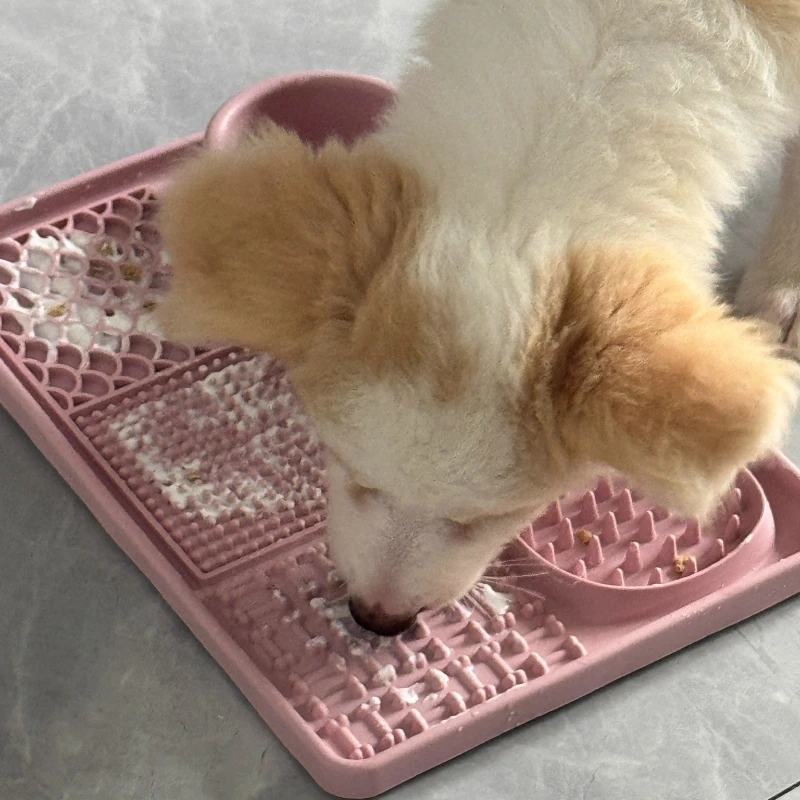 الحيوانات الأليفة لعق حصيرة الحيوانات الأليفة أكل وير الكلب بطيئة الغذاء حصيرة تحديد الموقع الكلب المغذية لوازم شفط كأس الكلب الاستحمام التشويه