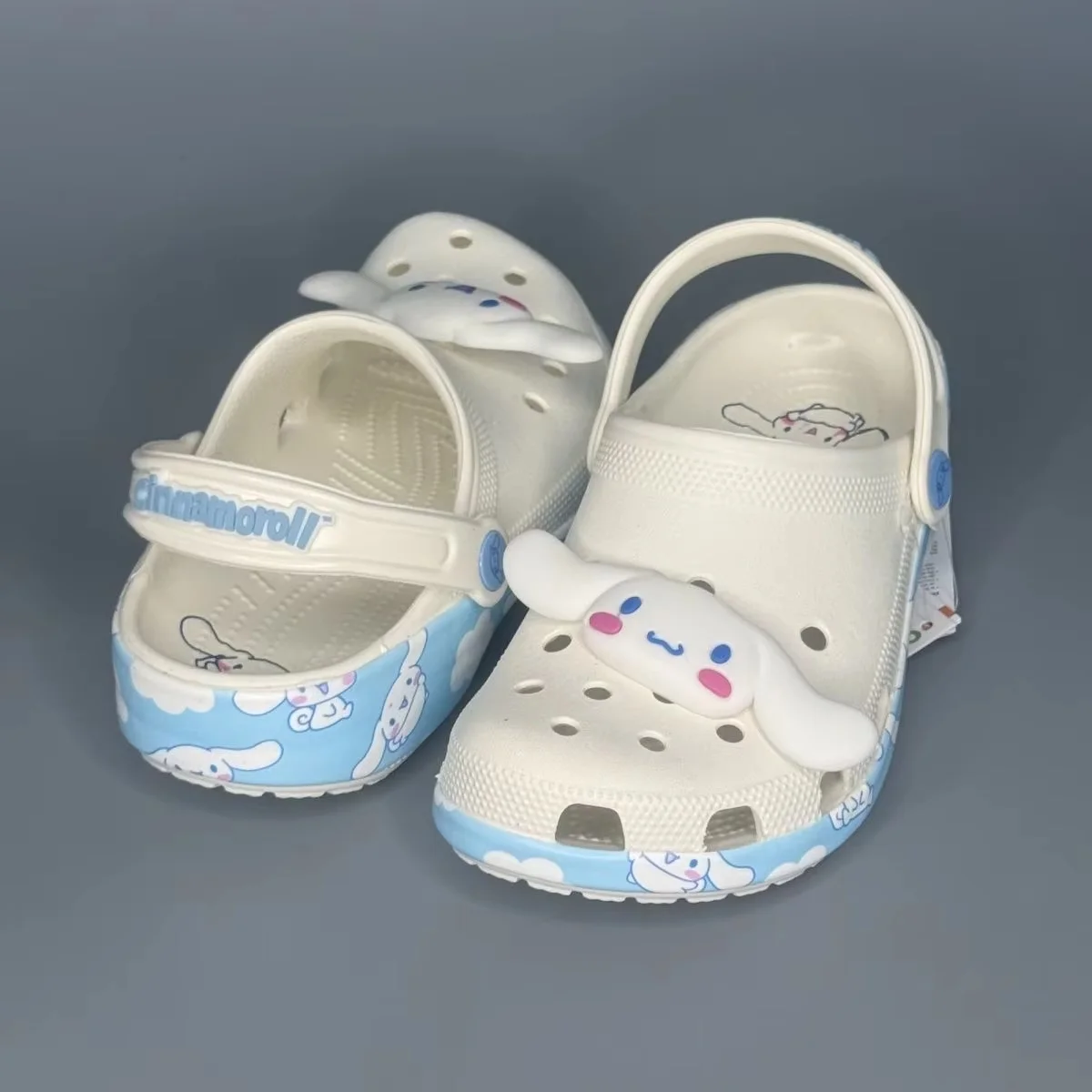 

New Sanrio Cinnamoroll Hole Slippers Adult Version Sandals Kawaii Eva Anime Home Beach Shoes Summer Slippers Girls Adult Gifts