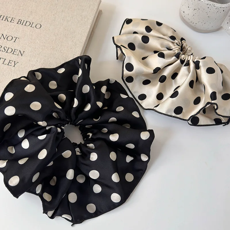 Thumbnail 4 - #29 Cheap Scrunchie Hair Ties Worth Buying