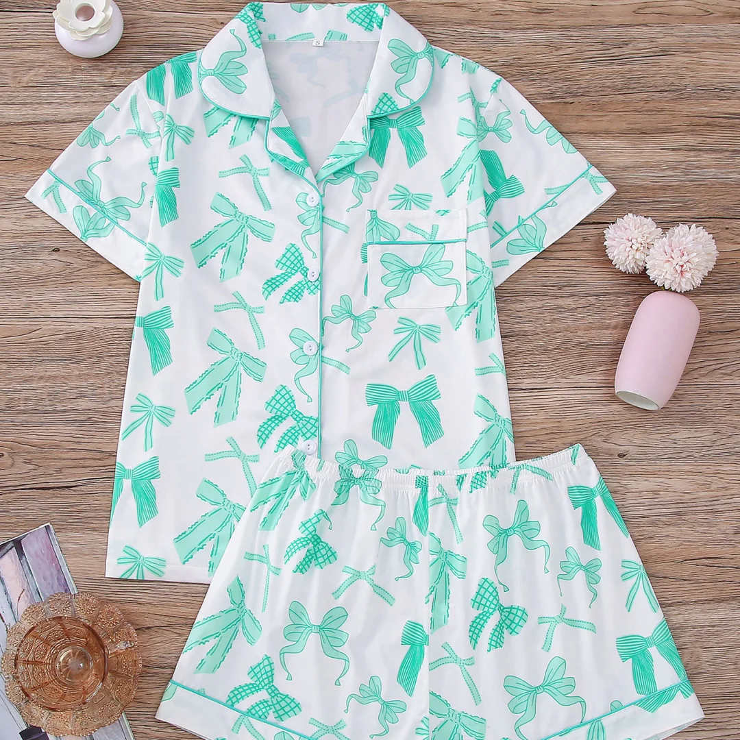 

Pajamas with Bow Print Green Lapel Short Sleeves and Shorts Loungewear Home Wear Clothes Set for Women Christmas Gifts